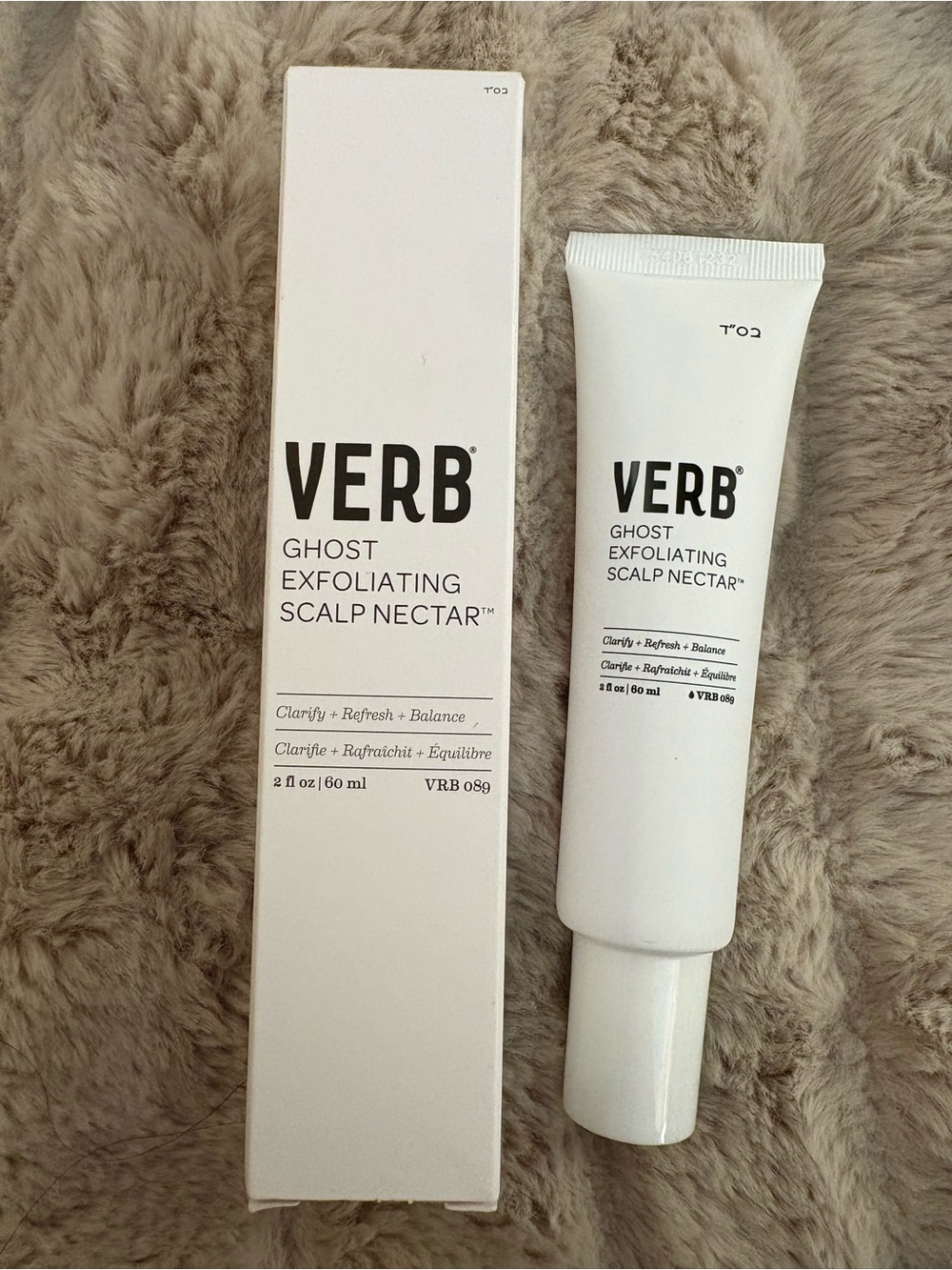 VERB Ghost Exfoliating Scalp Nectar – White